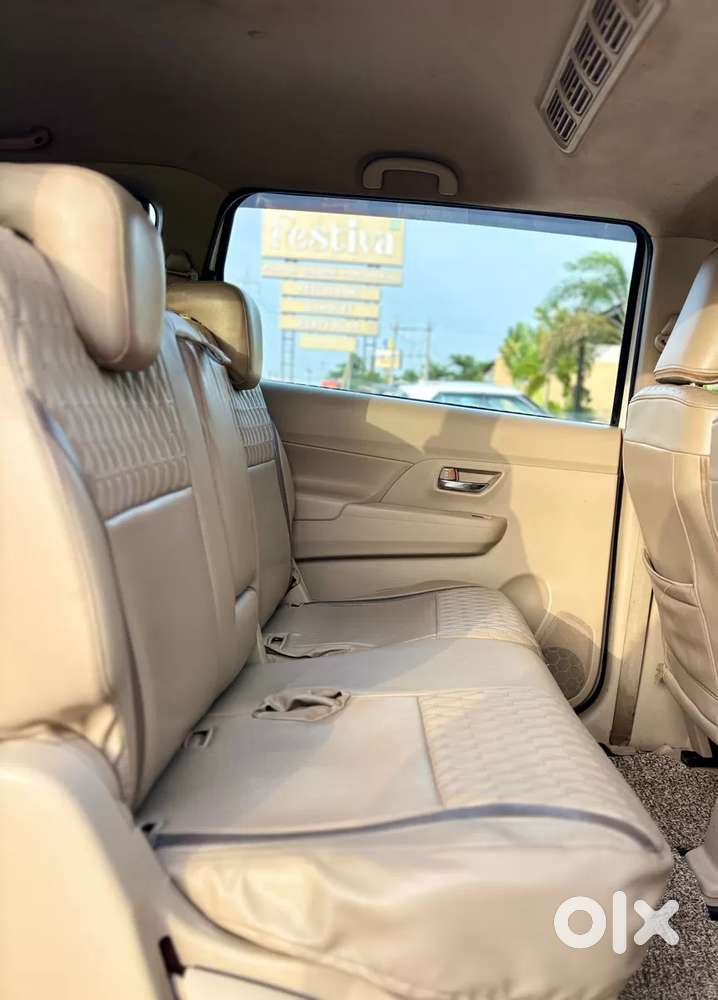 Maruti Suzuki Ertiga Vxi At, 2019, Petrol