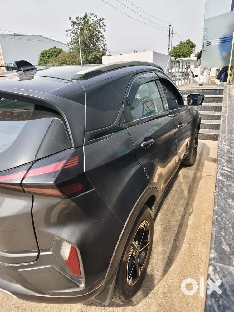 Tata Nexon Cng Creative Plus Ps 2025 Model