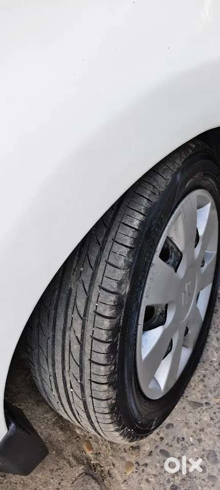 New Tyre Bima Valid Well Mantain Car New Sarvice Center Looking