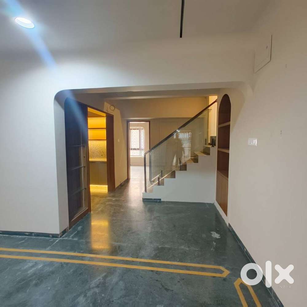 1885 Sqft Office/ 3Bhk Duplex Available For Sale Aundh