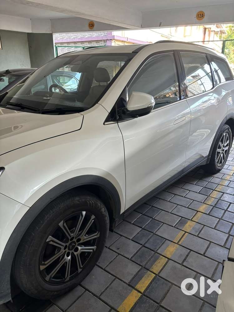 Mahindra Xuv700 Diesel 2022