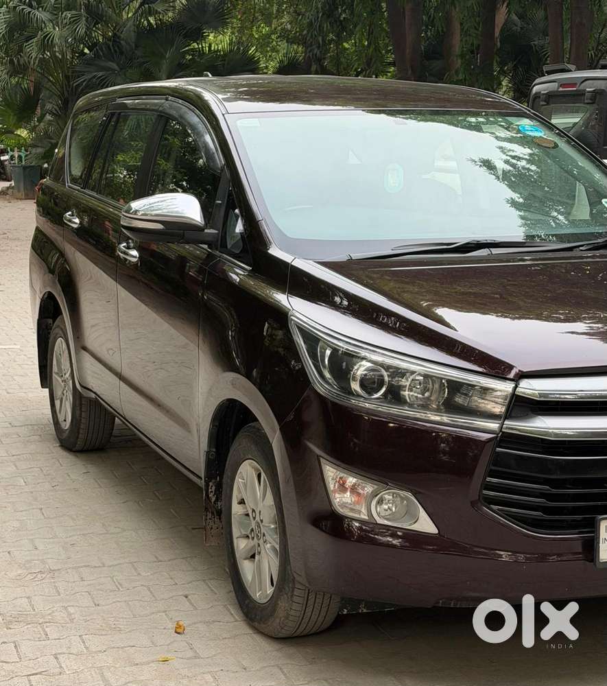 Toyota Innova Crysta 2.4 Zx Mt, 2017, Diesel