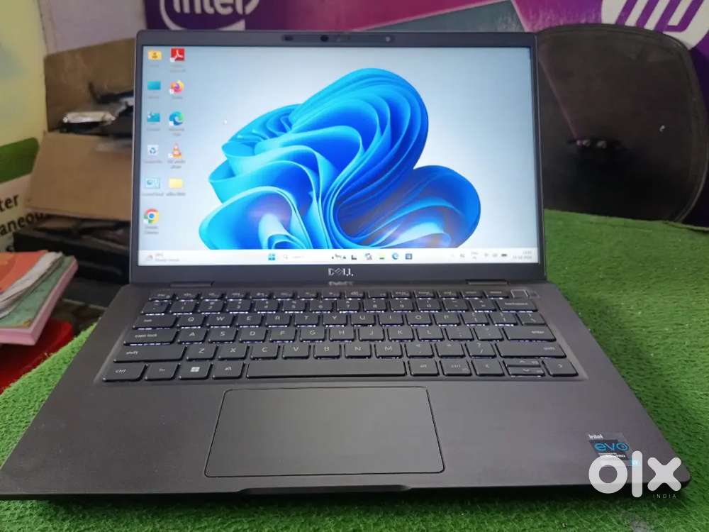 Dell Latitude 7320 Slim Laptop i7 11th Gen 16gb RAM 256gb SSD 14 inchs