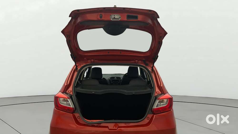 Tata Tiago 1.2 Revotron Xza, 2019, Petrol