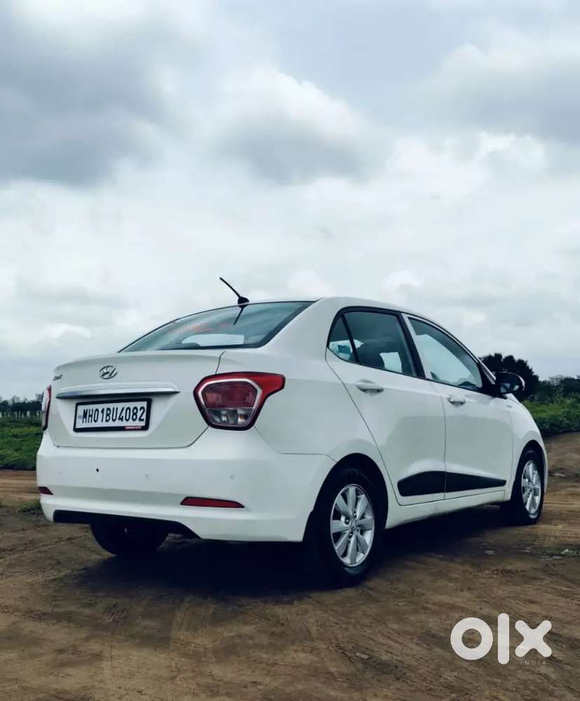 Hyundai Xcent Petrol 2014 Variant