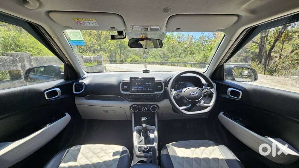 Hyundai Venue 1.0 S (o) Turbo Dct, 2025, Petrol