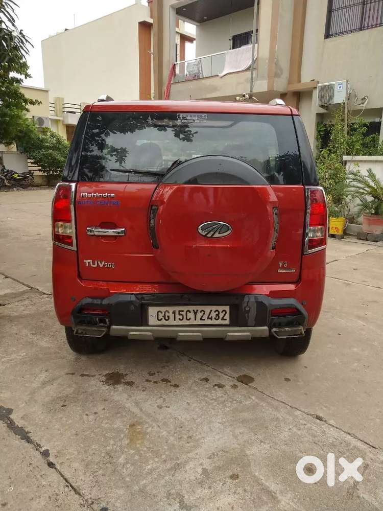 Mahindra Tuv 300 T8 Autoshift Dec. 2015 Diesel
