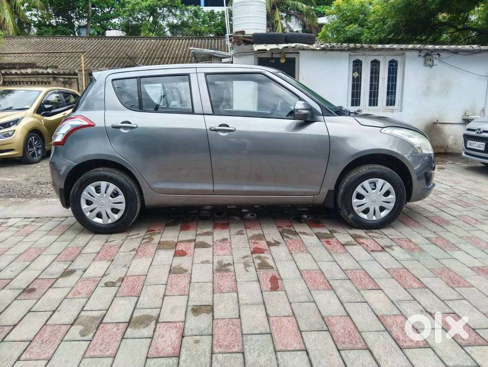 Maruti Suzuki Swift Vxi, 2014, Petrol