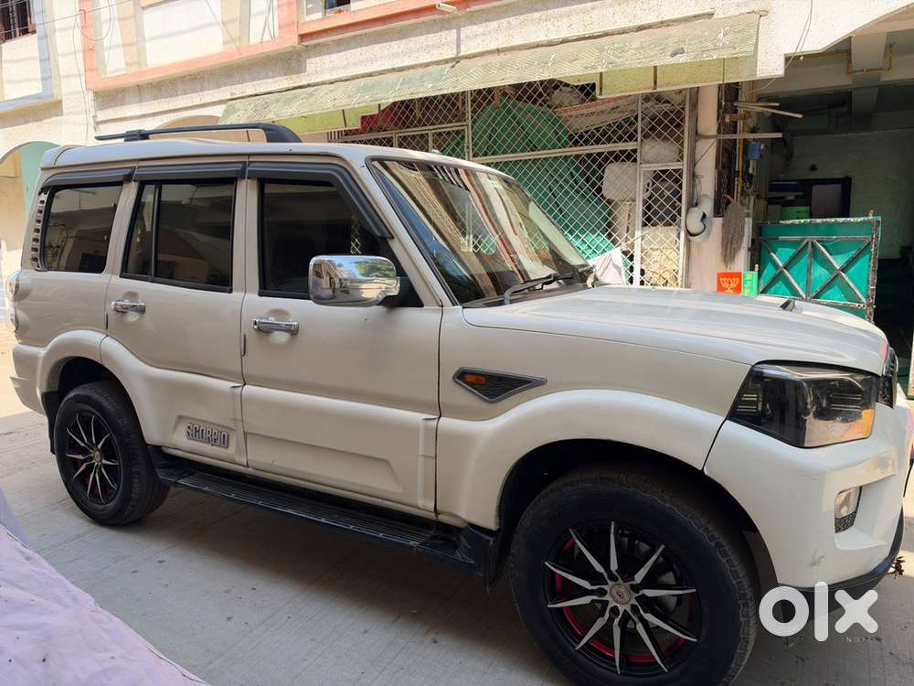 Mahindra Scorpio Diesel 2015
