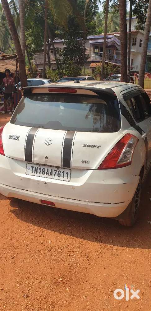 Maruti Suzuki Swift 2014 Petrol 96000 Km Driven
