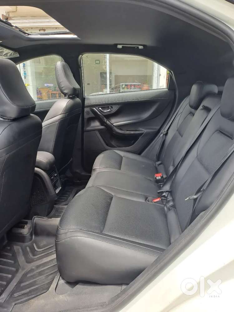 Tata Nexon, 2024, Diesel