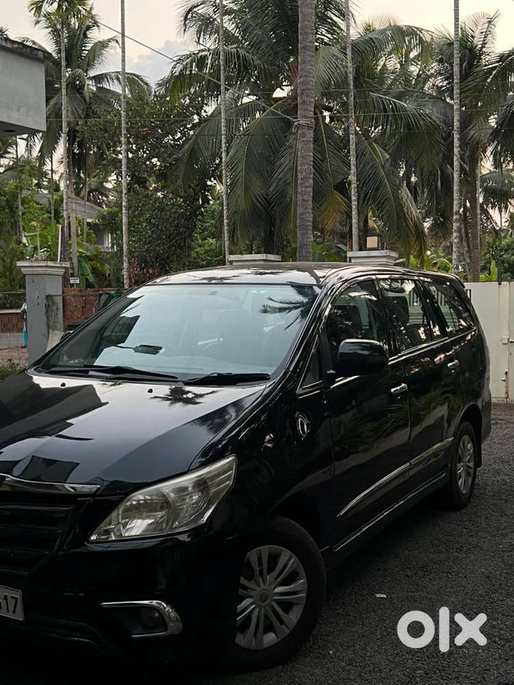 Toyota Innova 2011 Diesel Well Maintained