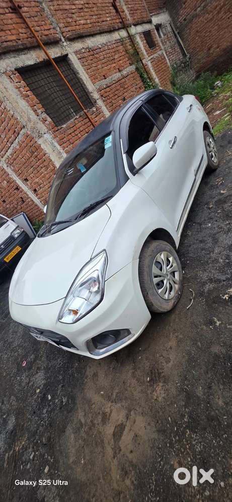 Maruti Suzuki Swift Dzire Lxi Option, 2023, Petrol