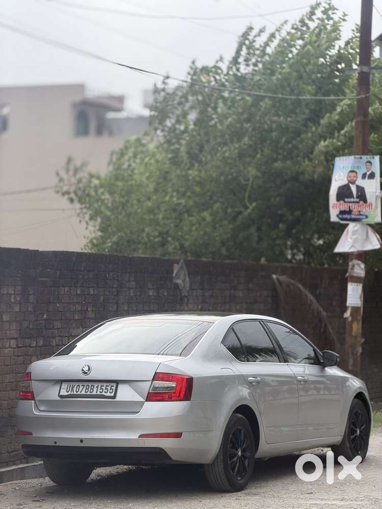 Skoda Octavia Ambition 2.0 Tdi At, 2014, Diesel