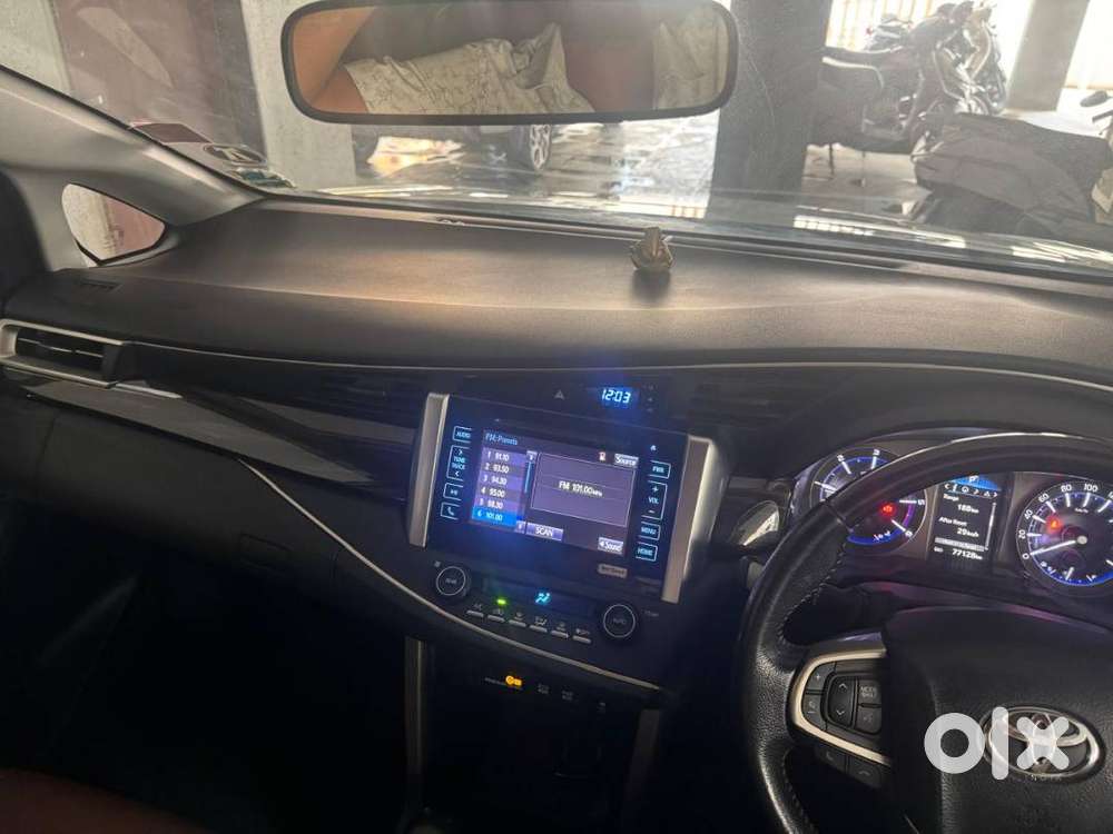 Inova Crysta 2.8 Z Automatic