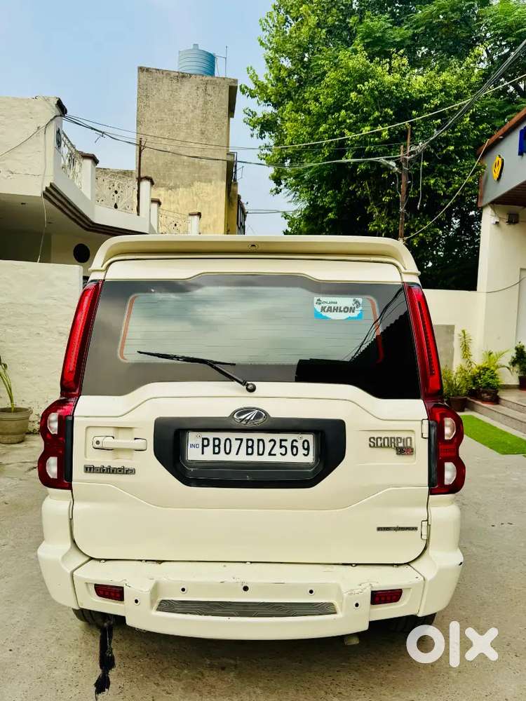 Mahindra Scorpio Classic 2016 Diesel Manual