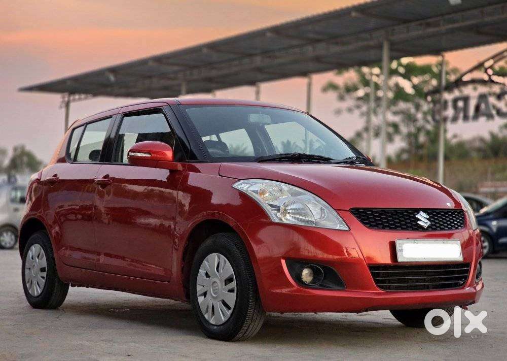 Maruti Suzuki Swift Vxi + Manual, 2011, Petrol