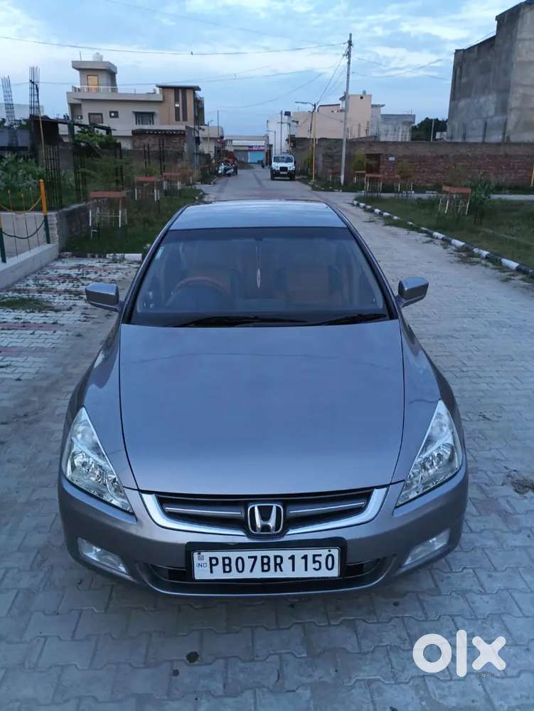 Honda Accord 2004 Cng & Hybrids Good Condition