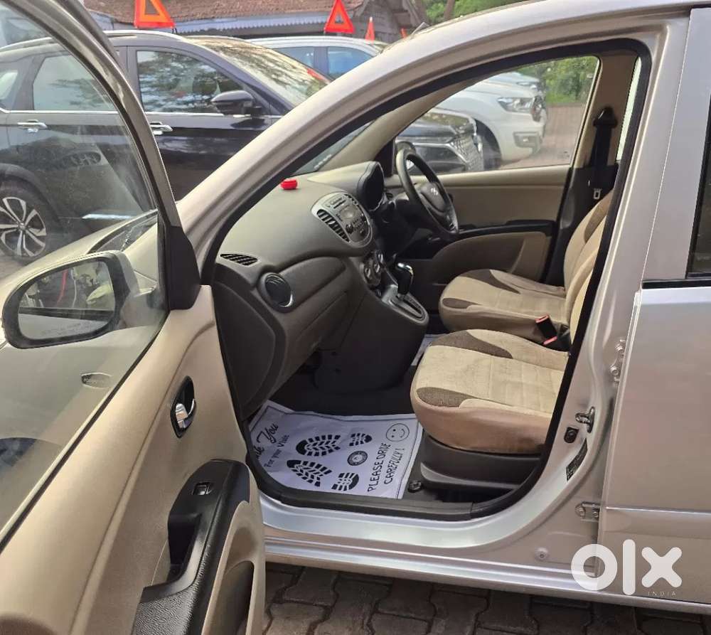 Hyundai I10 Sportz At, 2012, Petrol