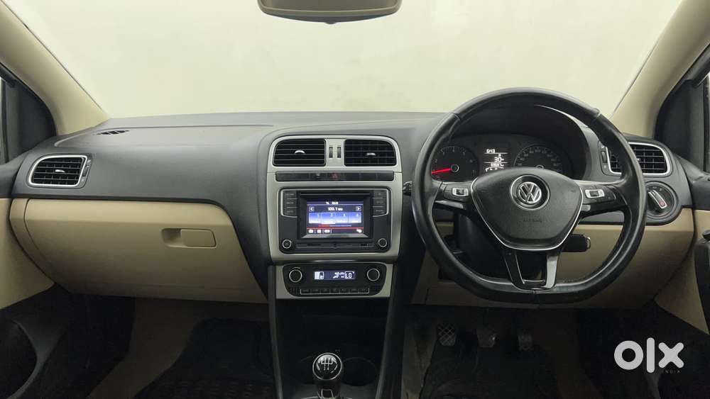 Volkswagen Polo 2009-2013 Petrol Highline 1.2l, 2016, Petrol