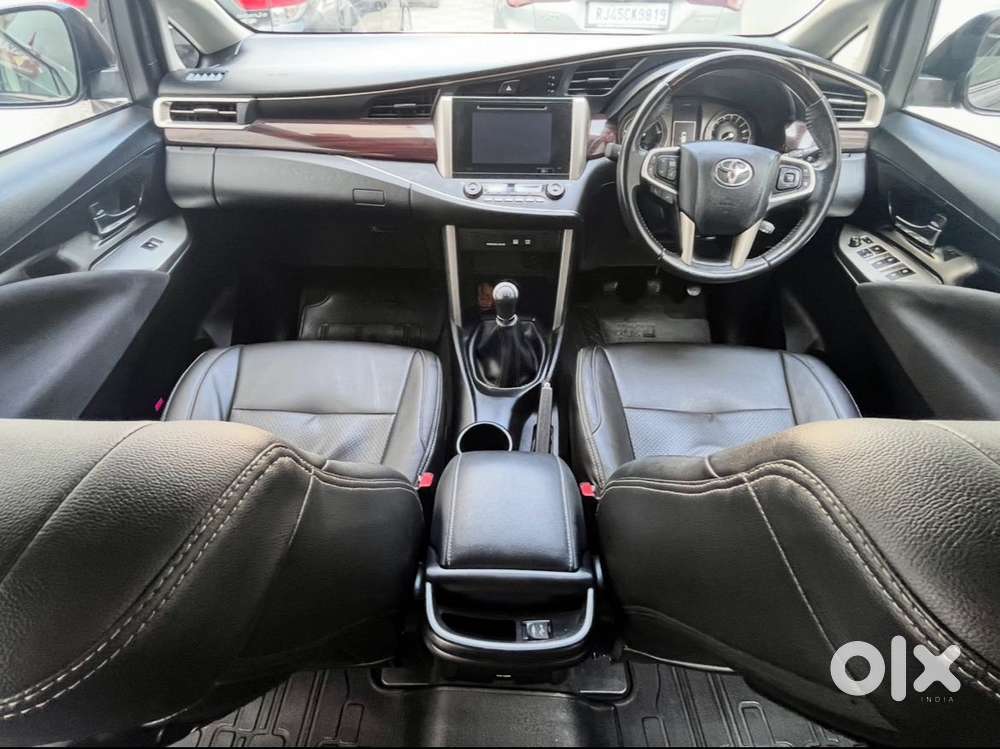 Toyota Innova Crysta 2.4 V 7 Str, 2018, Diesel