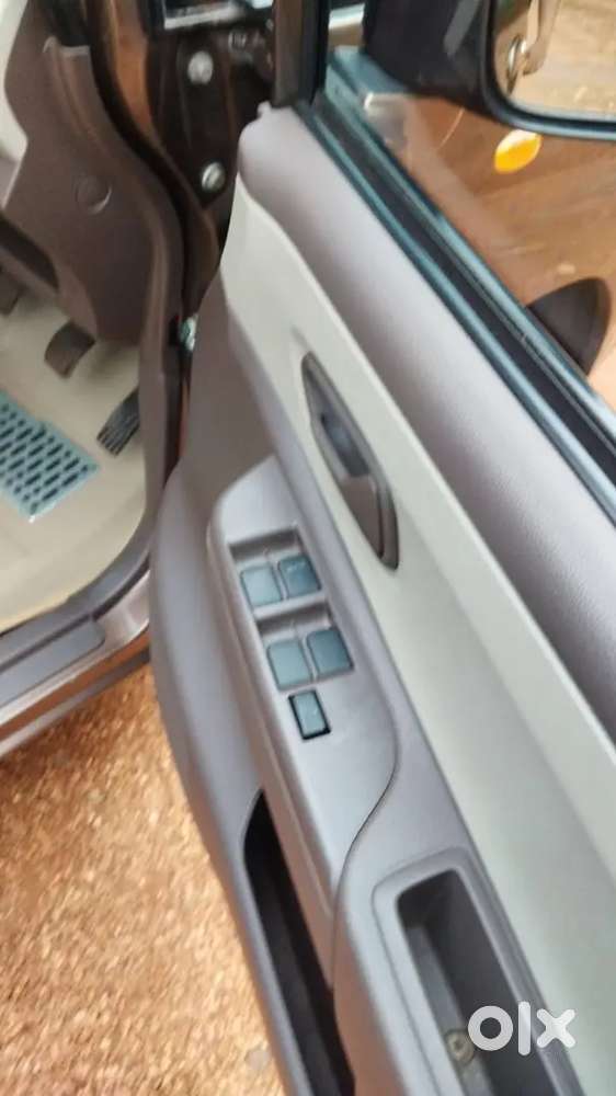 Maruti Suzuki Zen Estilo 2010 Vxi Bsiv Petrol