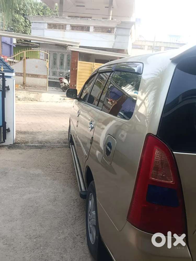 Toyota Innova 2.5 V 2008