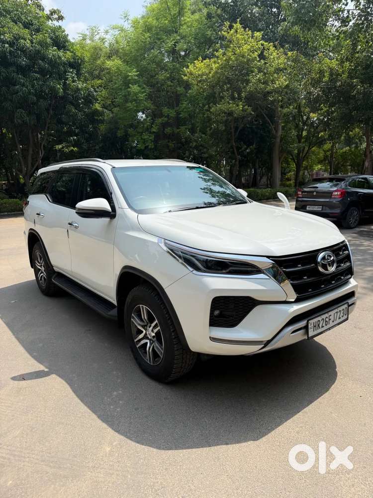 Toyota Fortuner 4x2 At 2.7 Petrol, 2024, Petrol