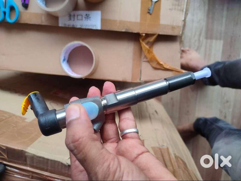 Nissan terrano fuel injector New Continental OEM Spare Parts 1691806645