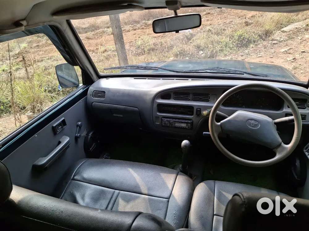 Toyota Qualis 2002 Diesel 17400km A/c, Power Staering, Power Window