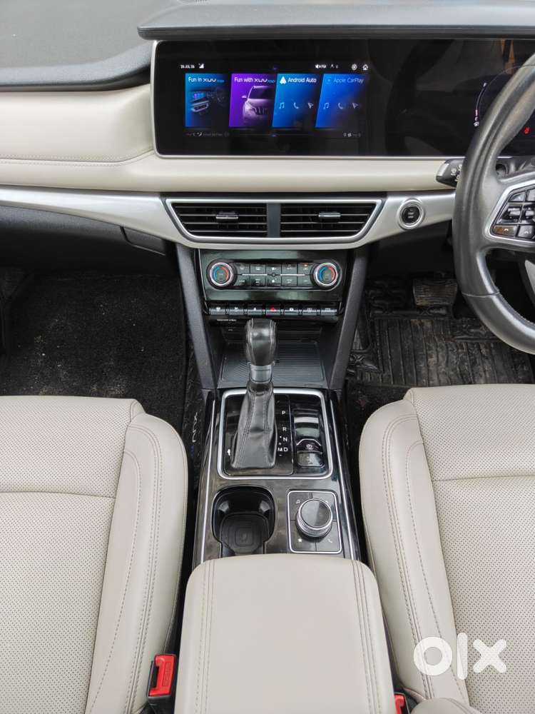 Mahindra Xuv700 2.2 Ax 7 Diesel At Luxury Pack Str, 2022, Diesel