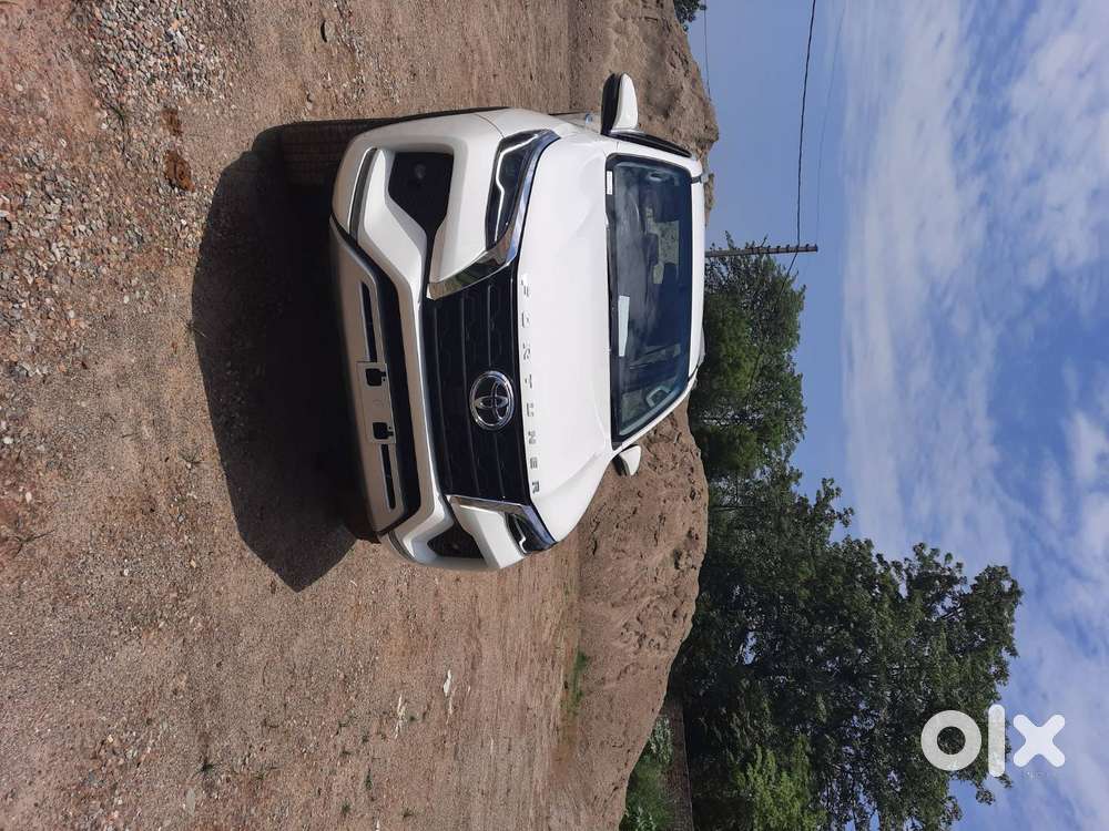 Toyota Fortuner 2021 4x4 Sigma 4 Manual  Excellent Condition  39,000