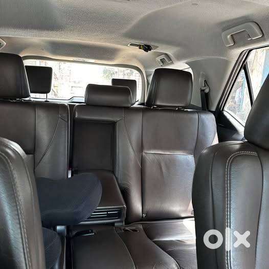 Toyota Fortuner 4x4 At - Super White In Crisp Condition