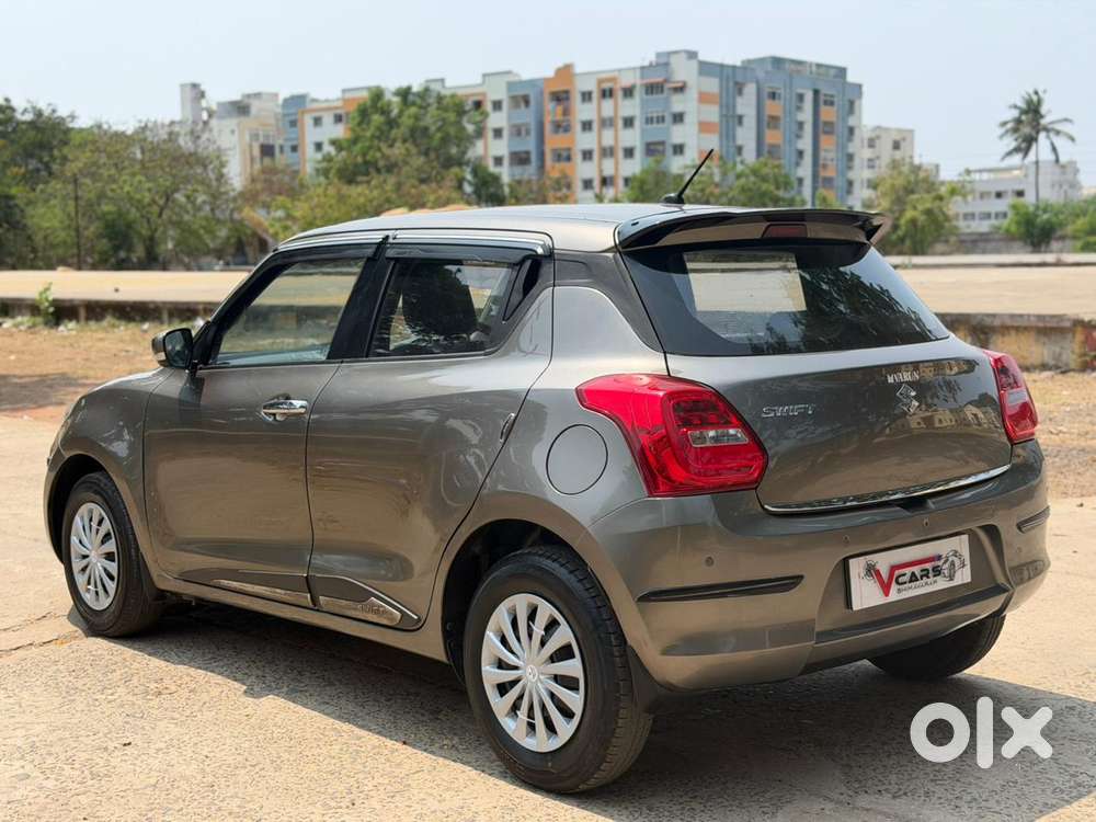 Maruti Suzuki Swift Vxi + Manual, 2020, Petrol