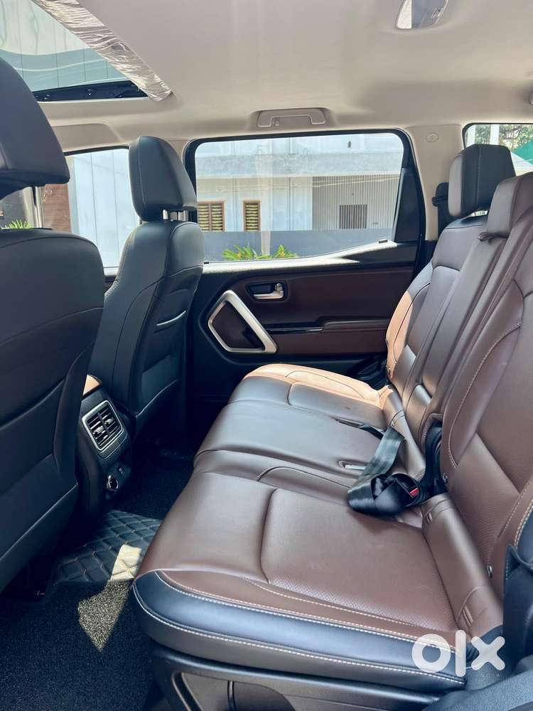 Mahindra Scorpio N Z8 Diesel At 2wd 7 Str, 2023, Diesel