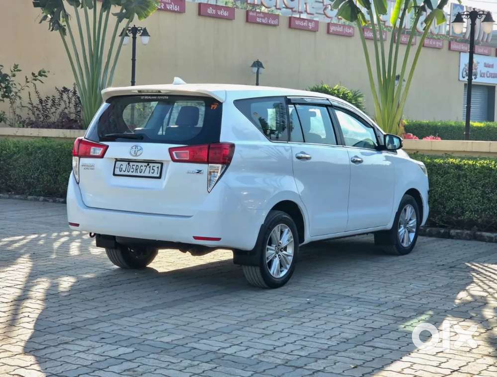 Toyota Innova Crysta 2.8 Zx At 7 Seater, 2019, Diesel
