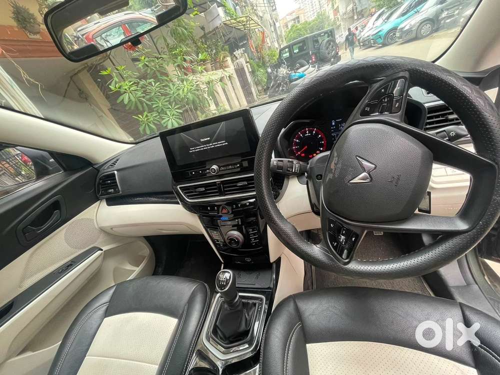 Mahindra Xuv 3xo Mx3 2025