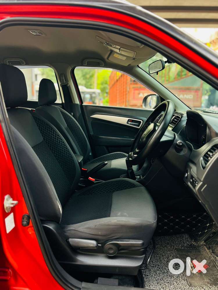Maruti Suzuki Brezza Zdi+ Dual Tone, 2017, Diesel