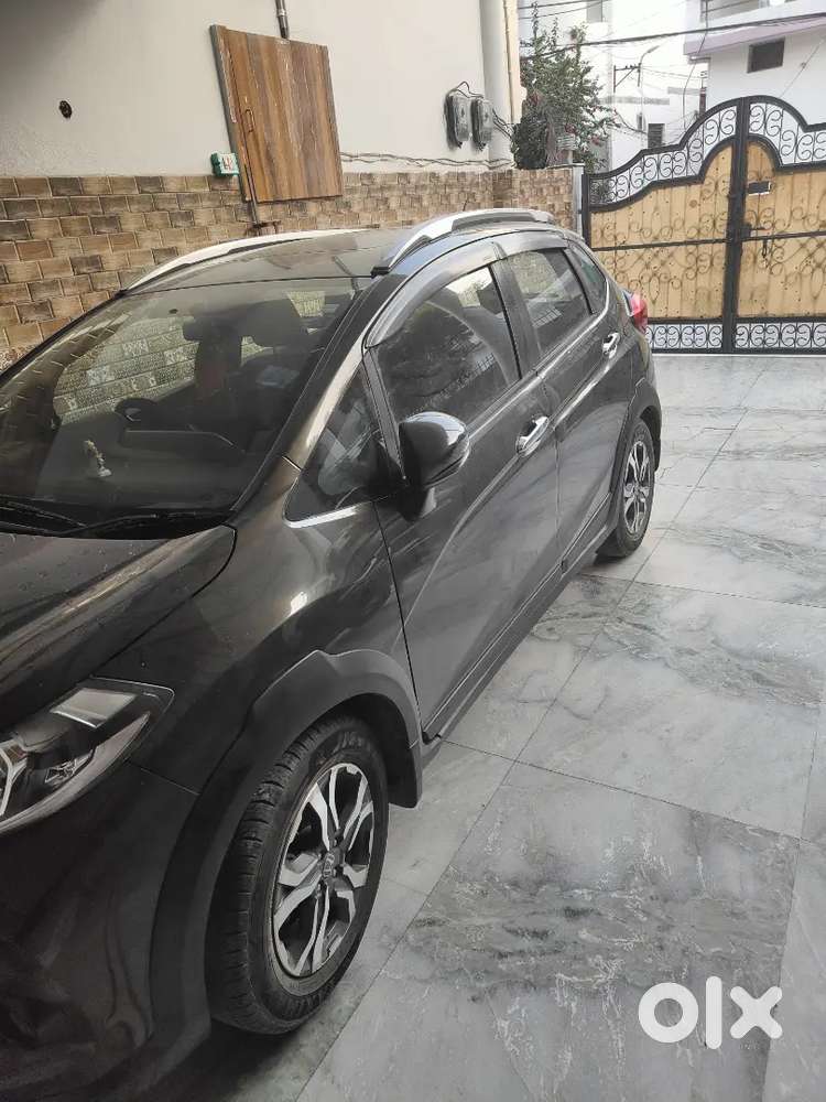 Honda Wr-v Brand New Condition Top Model