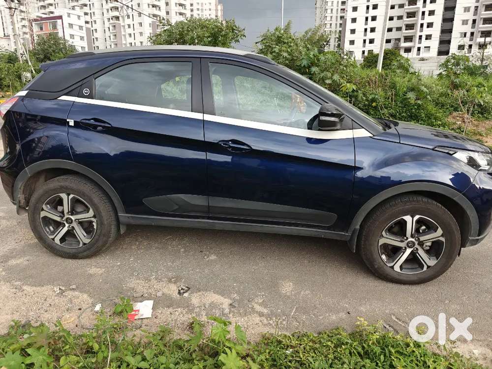 Tata Nexon Xza Plus Automatic 2003 Petrol
