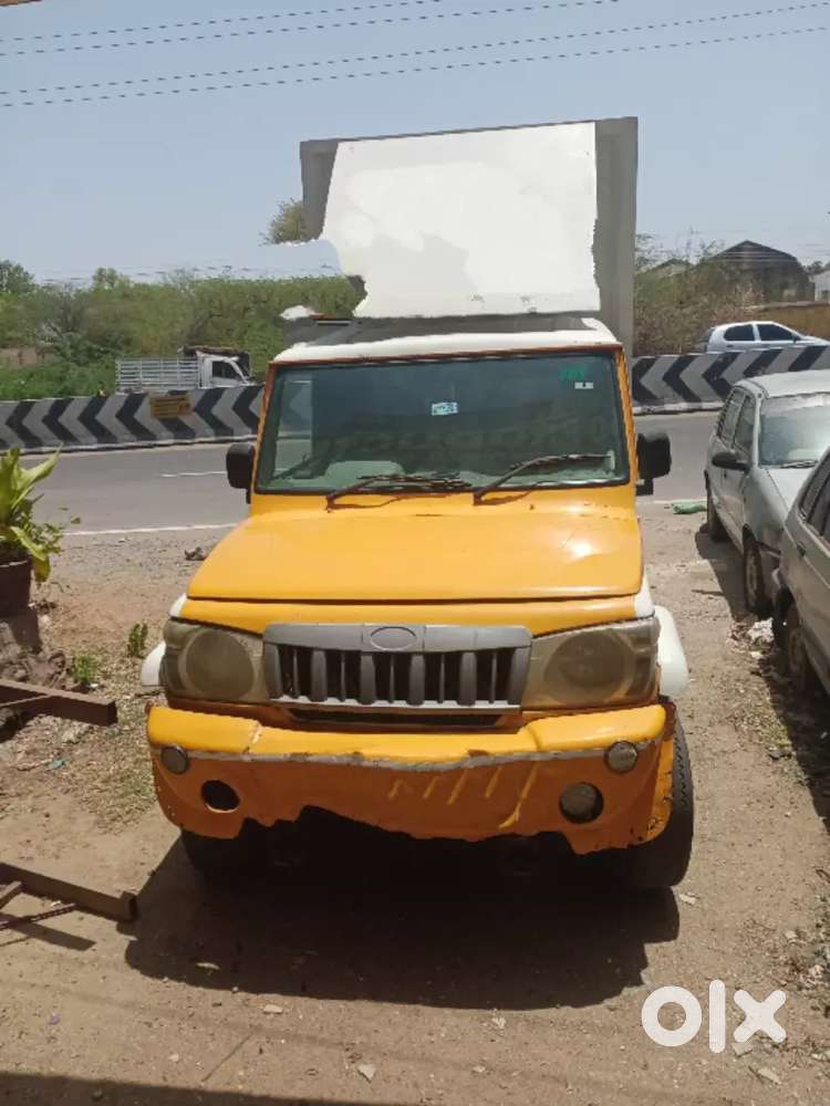 Mahindra Bolero Neo Plus 2015