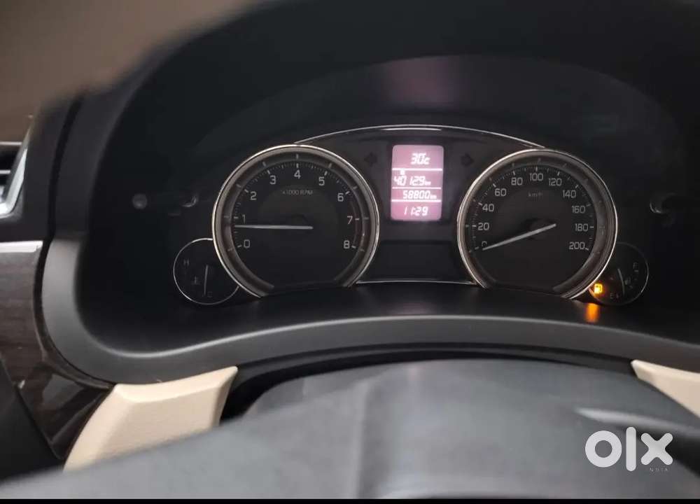 Maruti Suzuki Ciaz 2015 Year 4 Tyre & Paint Showroom Condition