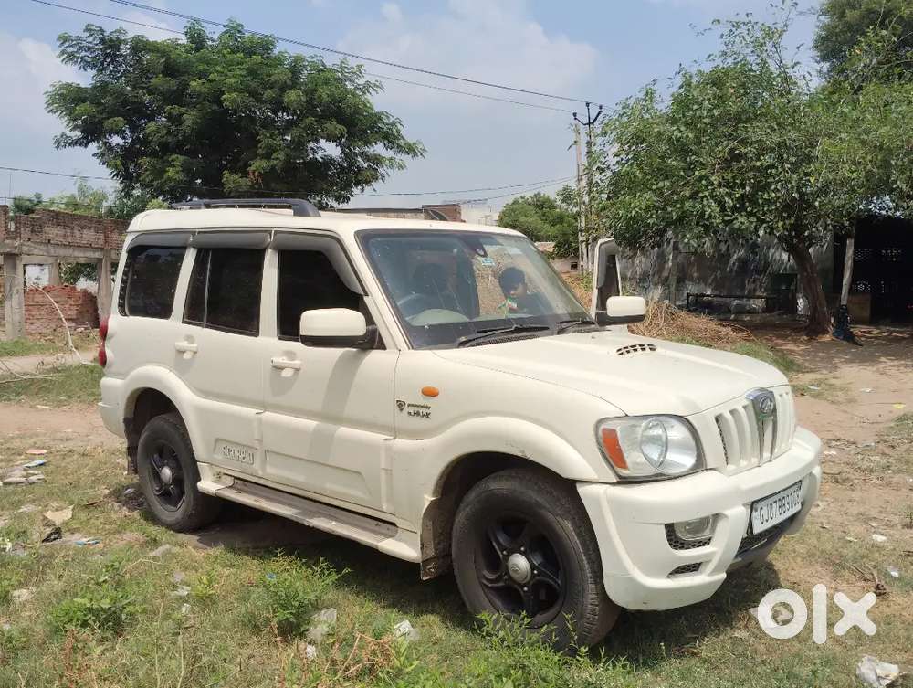 Mahindra Vision X 2012 Diesel Automatic