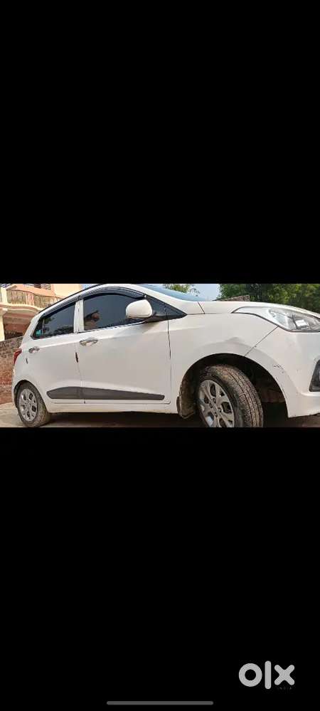 Hyundai Grand I10 2015 Diesel 89000 Km Driven