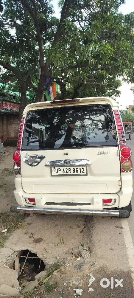Mahindra Scorpio Vlx 2.2 2011