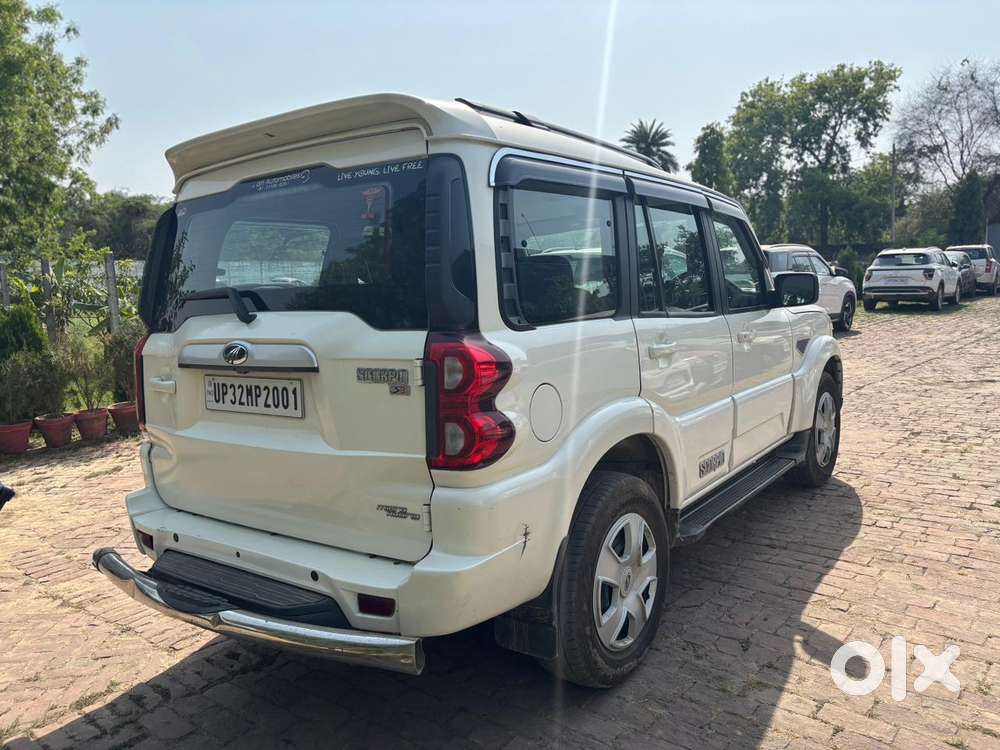 Mahindra Scorpio [2020-2022] 2.2 S9, 2022, Diesel