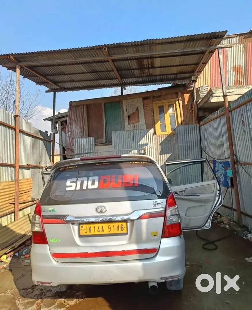 Toyota Innova 2008 Diesel 30000 Km Driven