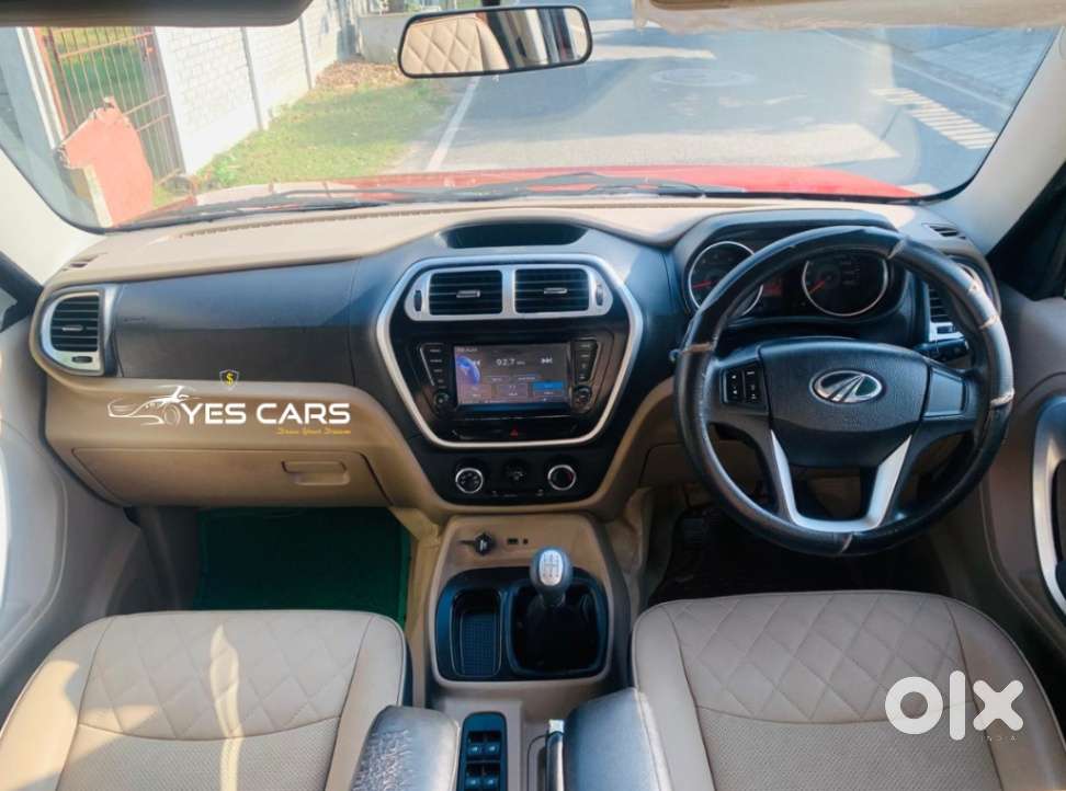 Mahindra Tuv 300 T10, 2018, Diesel