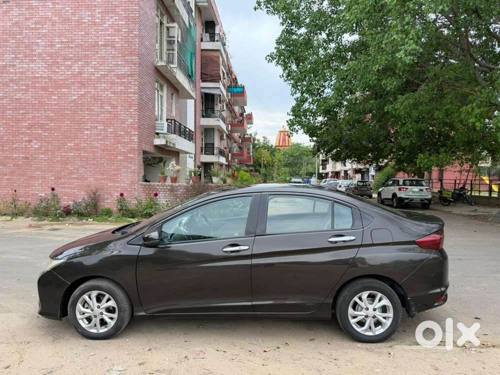 Honda City 2014 Diesel Well Maintained