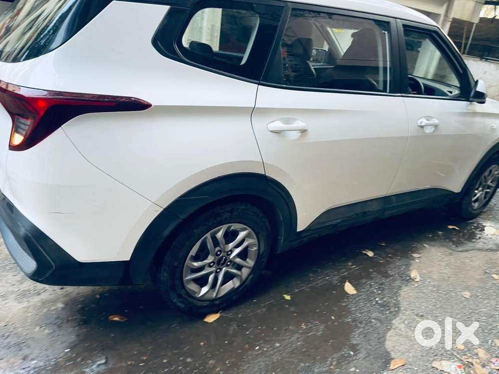 Kia Carens 2024 Diesel 19300 Km Driven